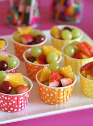 Ideias divertidas para servir frutas às crianças