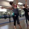 Aula de Balé com bebê no sling