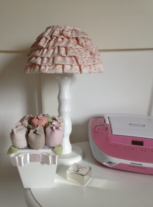 Quarto de bebê com decoração de ovelhinhas