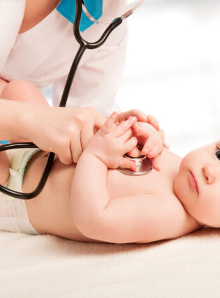 Bronquiolite no bebê: O que é e como tratar meu filho?