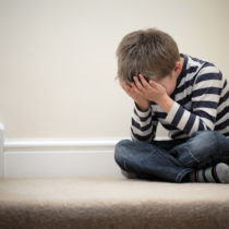 5 razões para ensinar seu filho a perdoar