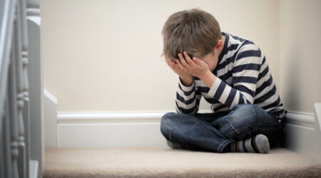 5 razões para ensinar seu filho a perdoar