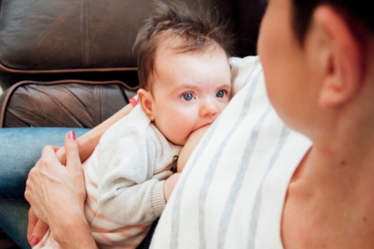 Fim da licença-maternidade: Como manter a amamentação?