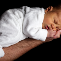 6 dicas para os primeiros dias com o bebê em casa