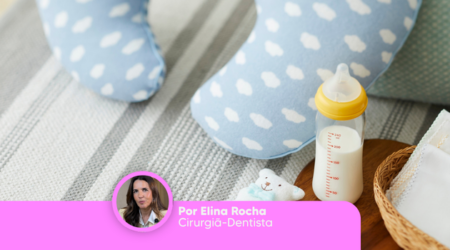 Limpar a boca do bebê antes de dormir é cuidado